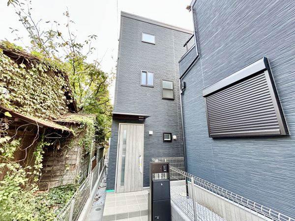 藤沢市羽鳥4丁目 新築戸建 2号棟 外観 藤沢市羽鳥4丁目 新築戸建 2号棟 外観
