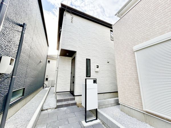 藤沢市辻堂元町2丁目 新築戸建 C号棟 外観 藤沢市辻堂元町2丁目 新築戸建 C号棟 外観