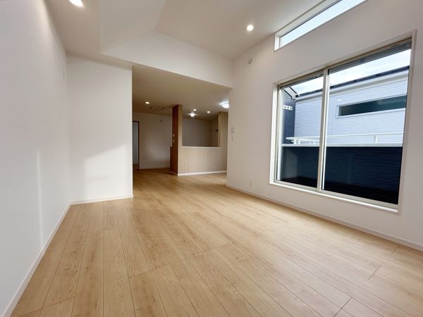 藤沢市城南1丁目 1号棟 リビング 藤沢市城南1丁目 1号棟 リビング