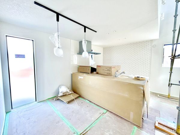 藤沢市辻堂6丁目(新築戸建)2号棟 リビング