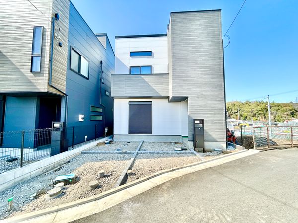 藤沢市城南5丁目 新築戸建13号棟 外観