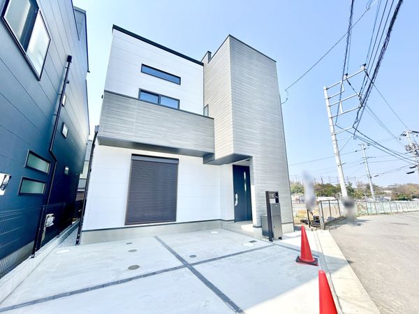 藤沢市城南5丁目 新築戸建13号棟 外観
