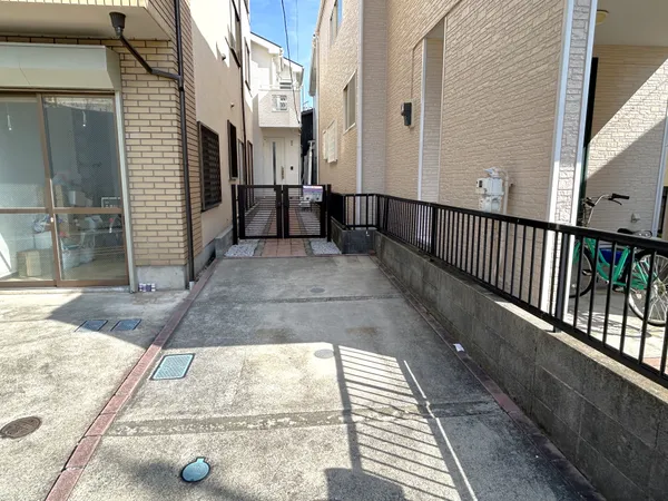 【駐車スペース】