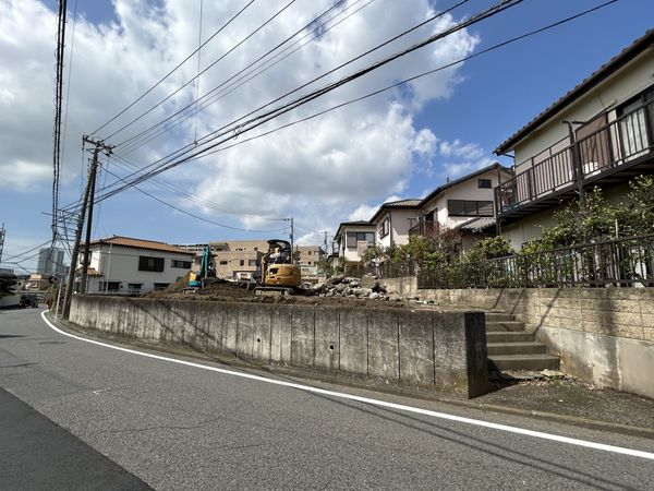 藤沢市羽鳥2丁目 新築戸建 4号棟 前面道路含む外観