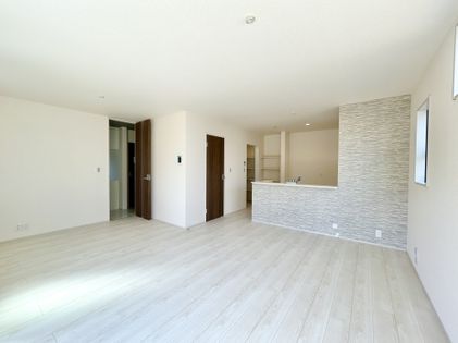 茅ヶ崎市菱沼1丁目 新築戸建 2号棟 リビング