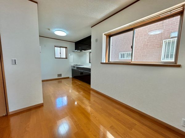 茅ヶ崎市菱沼1丁目(中古戸建) リビング 茅ヶ崎市菱沼1丁目(中古戸建) リビング