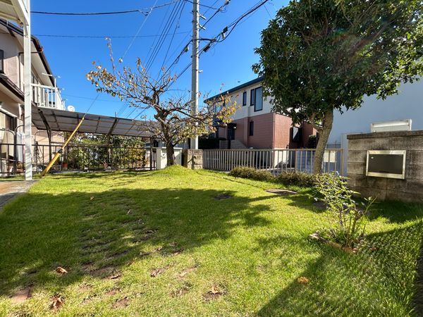 茅ヶ崎市堤 庭 茅ヶ崎市堤 庭