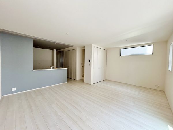 茅ヶ崎市松浪2丁目新築戸建 2号棟 リビング
