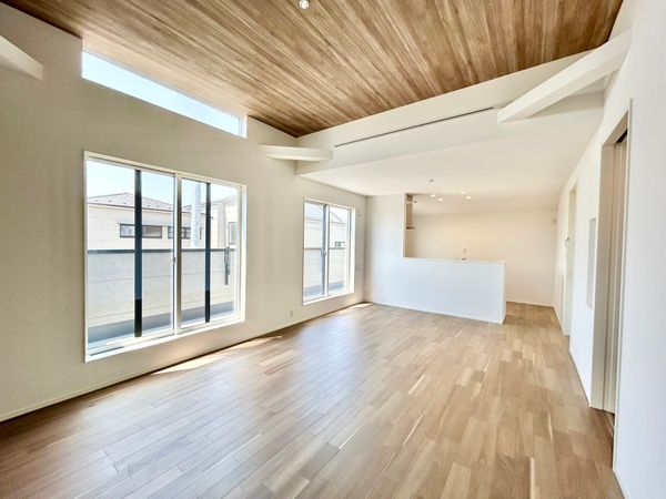 藤沢市辻堂東海岸1丁目 新築戸建 5号棟 リビング