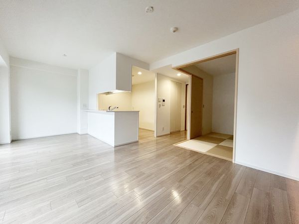 プライム湘南辻堂リーフィアレジデンス リビング