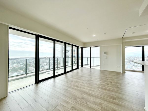 THE TOWER湘南辻堂 リビング