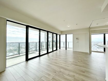 THE TOWER湘南辻堂 リビング