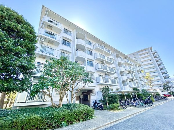 辻堂駅前ハイツ 2号棟 外観 辻堂駅前ハイツ 2号棟 外観