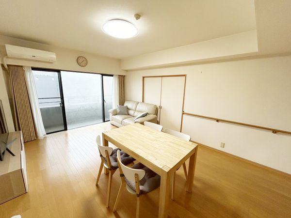 アイディーコート茅ヶ崎海岸 リビング アイディーコート茅ヶ崎海岸 リビング