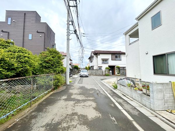 綾瀬市落合北4丁目 土地 前面道路含む外観 綾瀬市落合北4丁目 土地 前面道路含む外観