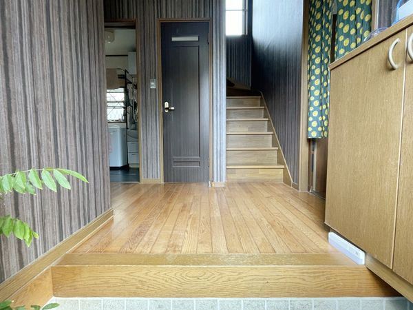綾瀬市上土棚南1丁目 戸建 玄関 綾瀬市上土棚南1丁目 戸建 玄関