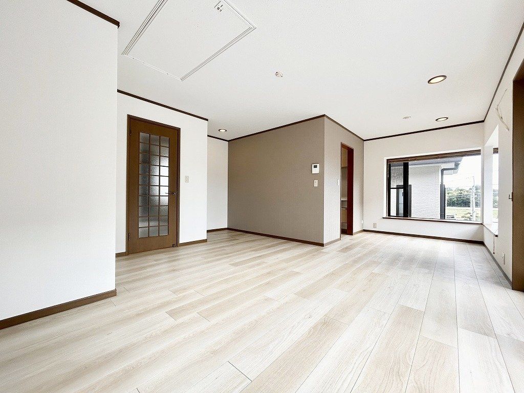 藤沢市湘南台7丁目 戸建 リビング リビング