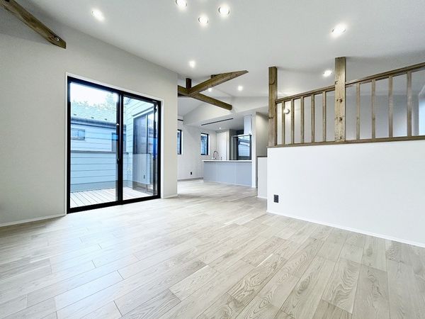 藤沢市亀井野2丁目 新築G棟 リビング 藤沢市亀井野2丁目 新築G棟 リビング