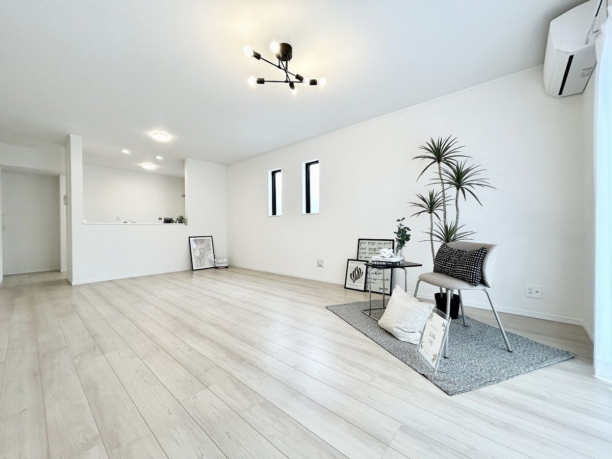 藤沢市葛原 新築戸建 リビング リビング