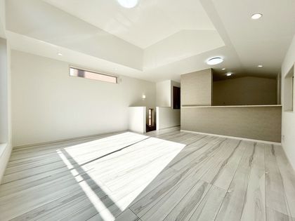 藤沢市湘南台1丁目 新築1号棟 リビング