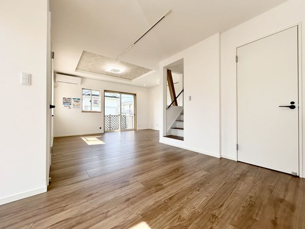 藤沢市下土棚 中古戸建 リビング