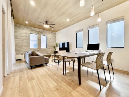 藤沢市湘南台7丁目 新築戸建3号棟 リビング