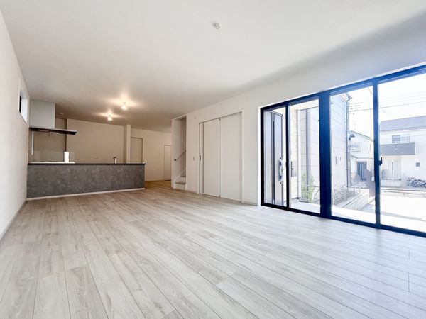 藤沢市石川3丁目 新築2号棟 リビング