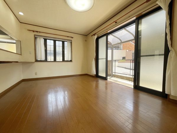 横浜市旭区柏町 戸建 リビング 横浜市旭区柏町 戸建 リビング