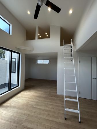 藤沢市亀井野2丁目 新築4号棟 リビング