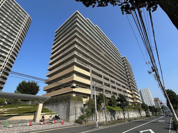 エスタテラ湘南台 マウンテンコート 外観 エスタテラ湘南台 マウンテンコート 外観