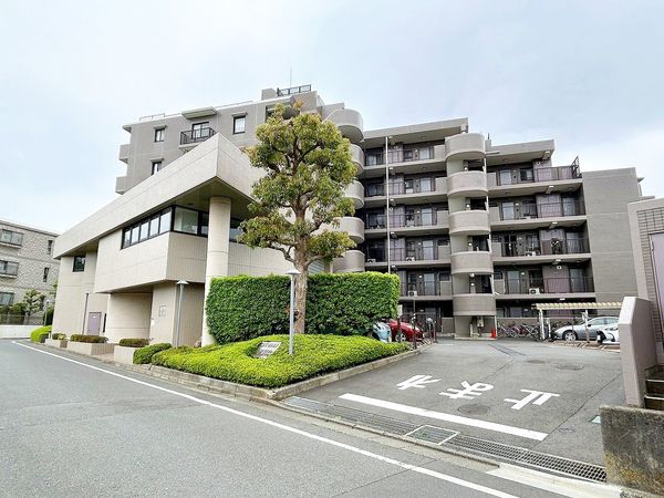 エステ・スクエア湘南台 弐番館 外観 エステ・スクエア湘南台 弐番館 外観