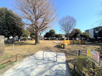東平岡公園（約200ｍ）