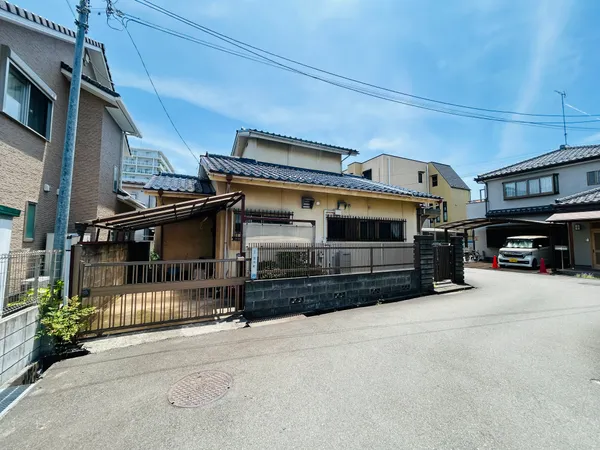 前面道路と現地撮影