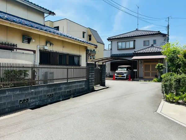 前面道路と現地撮影