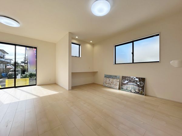 八王子市泉町 新築戸建1号棟 リビング