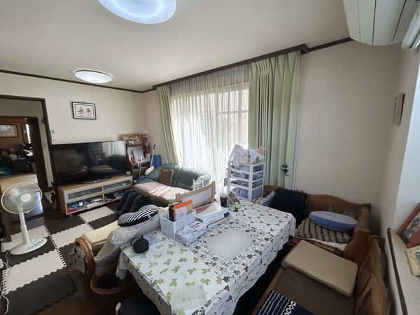 八王子市石川町 戸建 リビング
