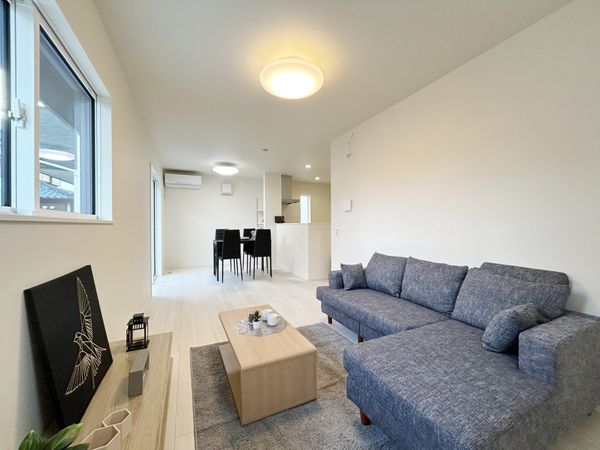 日野市西平山5丁目 新築戸建 2号棟 リビング