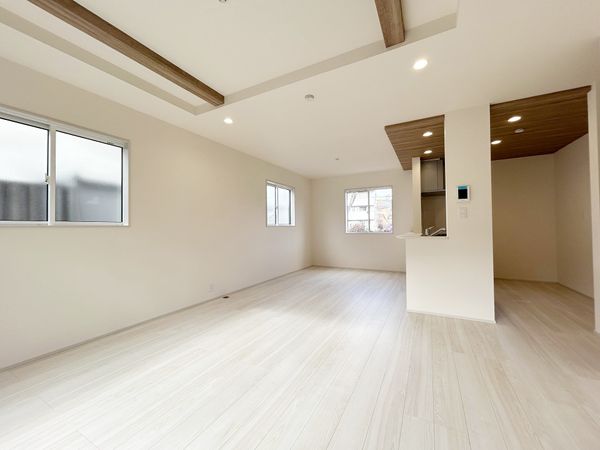 八王子市上柚木 新築戸建2号棟 リビング