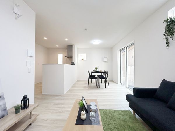 八王子市大和田町1丁目 新築戸建 1号棟 リビング リビング