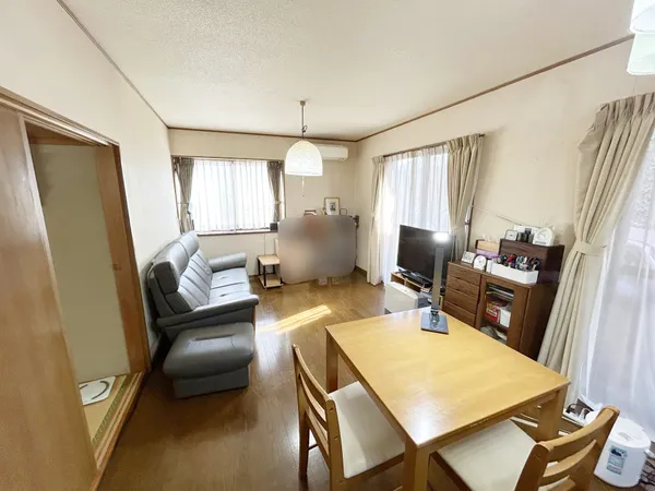 リビングダイニング