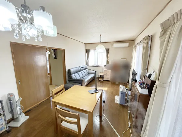 リビングダイニング