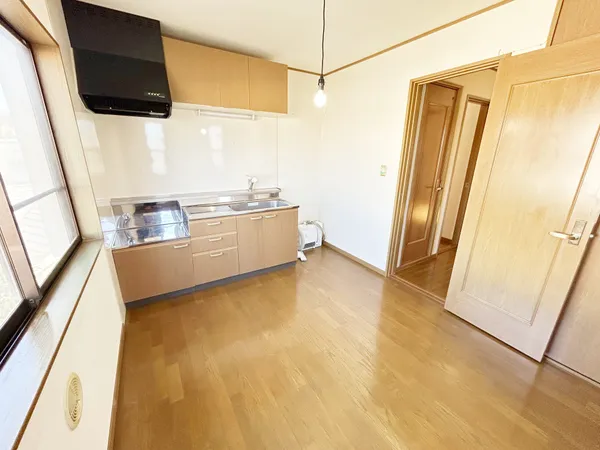 約6帖洋室、ミニキッチン設置