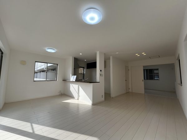 日野市多摩平7丁目 戸建 バス