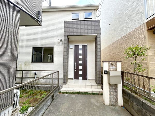 日野市多摩平7丁目 戸建 外観