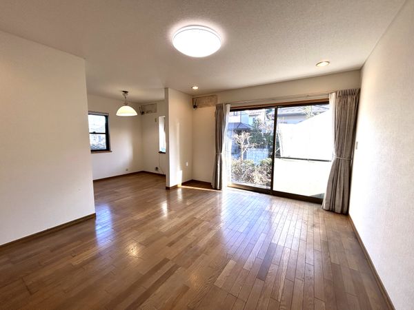 八王子市元八王子町2丁目 戸建 リビング 八王子市元八王子町2丁目 戸建 リビング