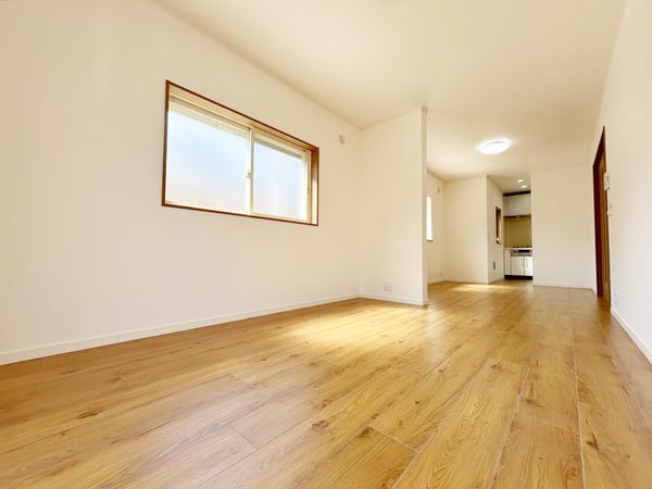 八王子市長房町 戸建 リビング