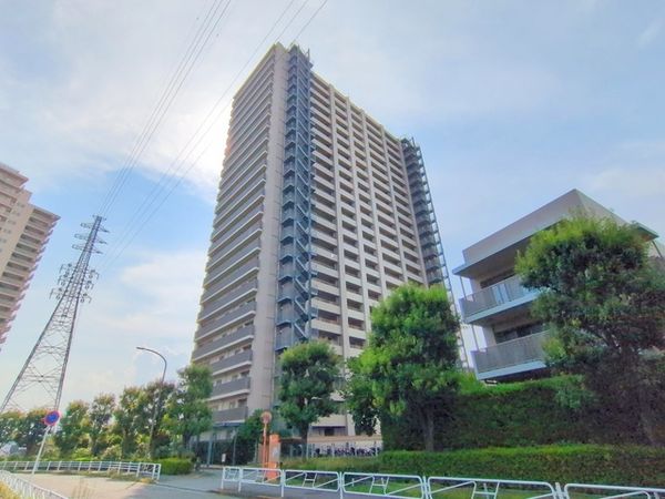 ローレルスクエア南大沢 6番館 外観