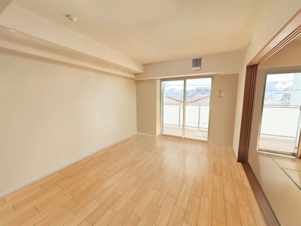 プラウド西八王子 リビング