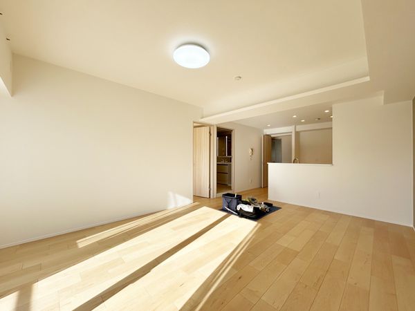 南大沢学園・萌樹の丘 リビング