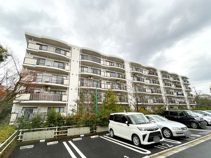 グリーンライフ南大沢 4-12-5号棟 外観